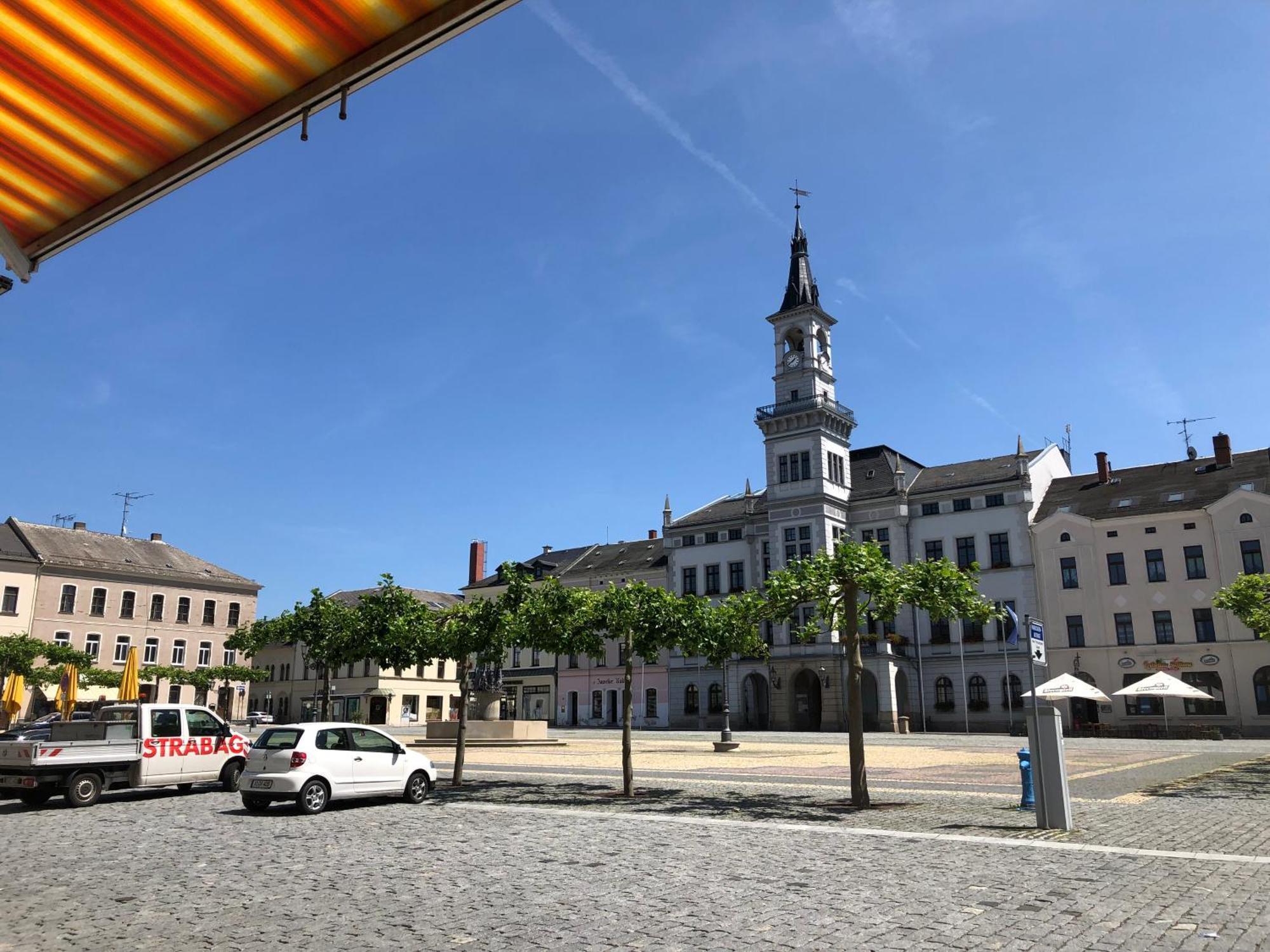 Kleinzimmer Am Markt Oelsnitz  Dış mekan fotoğraf